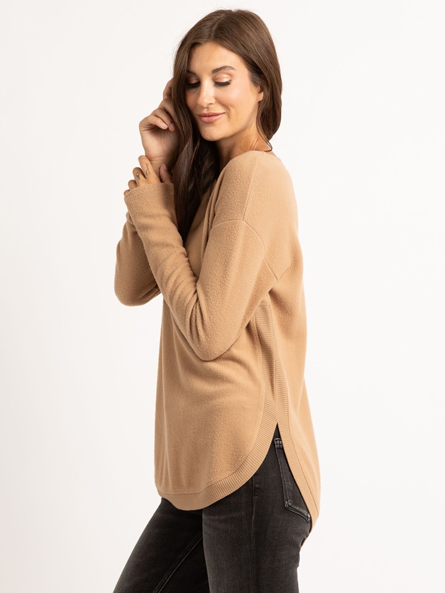 Women kismet T-Shirts & Tanks | Logan Scoop Neck Long Sleeve