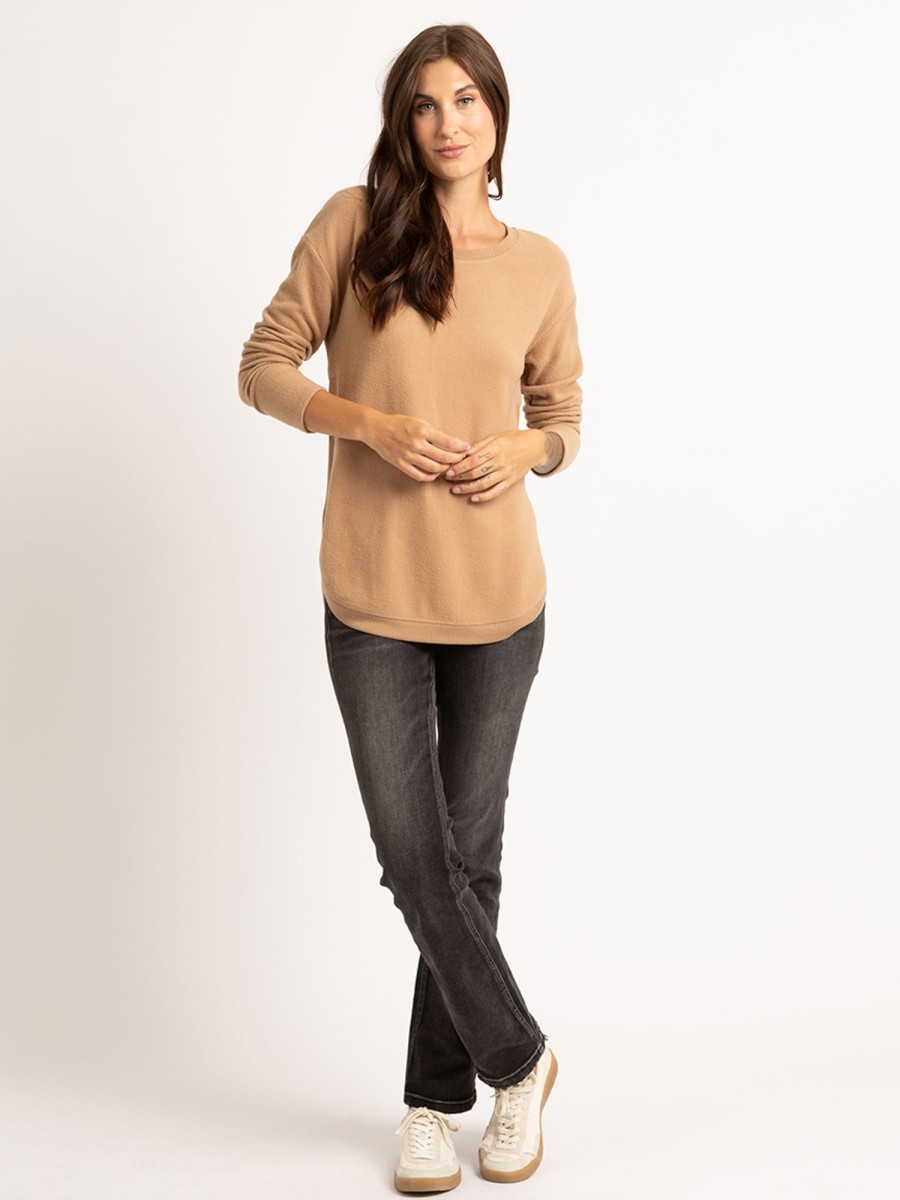 Women kismet T-Shirts & Tanks | Logan Scoop Neck Long Sleeve